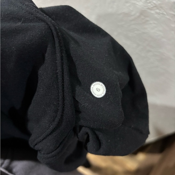 Lululemon Warm Down High Rise Jogger Modal Fleece Casual Pants in Black size 6 - Picture 10 of 10